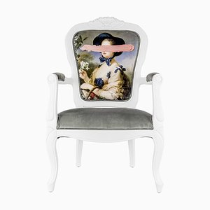 Poltrona con stampa ritratto rosa di Mineheart