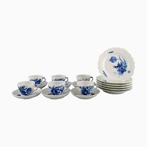 Blue Flower Curved Coffee Service Set from Royal Copenhagen, 1960s, Set of 18