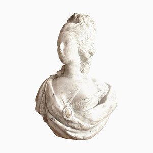 Buste en Marbre Blanc de la Reine Marie-Antoinette, 18ème Siècle