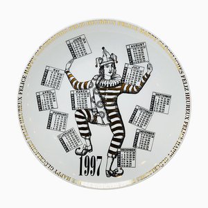 Calendario de platos de porcelana de Piero Fornasetti, 1997