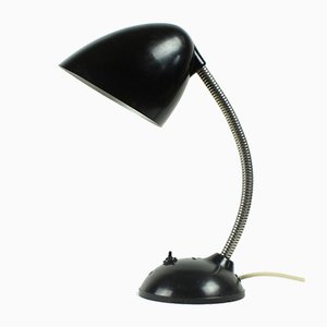 Lámpara de mesa 11.105 de baquelita marrón de Eric Kirkman Cole, años 60