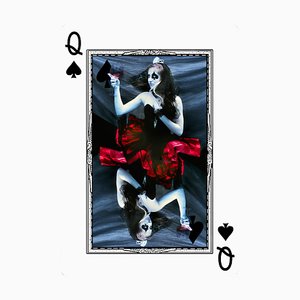 Queen of Spades, Photographie Sous-Marine, Archival Metallic Paper Contemporary, 2015