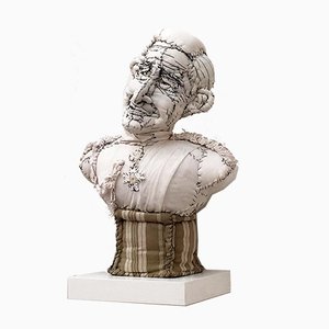 Sculpture Prince Charles en Tissu par Anne Valérie Dupond, 2012