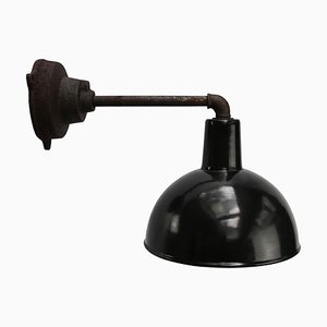 Lámpara de pared industrial vintage de esmalte negro y hierro fundido