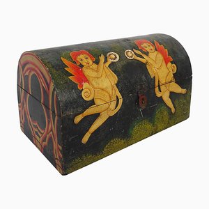 Caja superior de madera pintada con arte folclórico europeo, siglo XIX