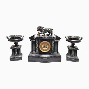 Orologio architettonico raffigurante leone mediceo e cassolle in bronzo, set di 3