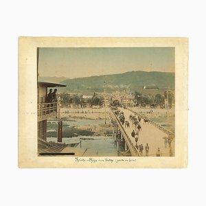 Desconocido, vista antigua de Kioto, puente Shinjio de hierro, impresión de albúmina, década de 1880 y 1890