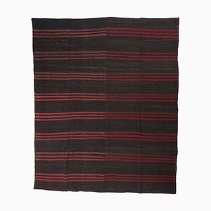 Tapis Flatweave Vintage en Tissu Chèvre Noir avec Rayures Rouges