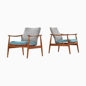 Set of Model 138 Easy Chairs by Finn Juhl for France & Son, Denmark