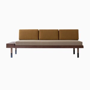 Mid / Beige & Ockerfarbenes Sofa von Kann Design