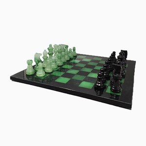 Juego de ajedrez negro y verde hecho a mano en alabastro Volterra, años 70. Juego de 33