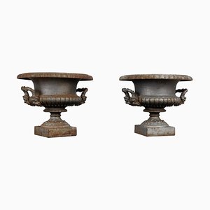 19th-Century Swedish Cast Iron Urns from J. & C.G. Bolinder Stockholm, Set of 2