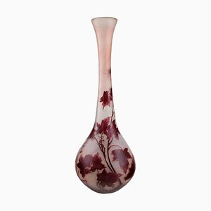 French Large Vase in Red and Frosted Art Glass in Violet Tones, 1920s