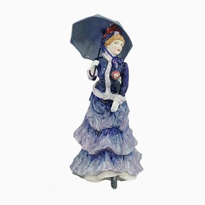 Figurine the Umbrellas from Royal Doulton