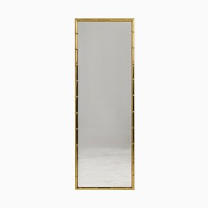 Espejo rectangular de latón dorado, años 70
