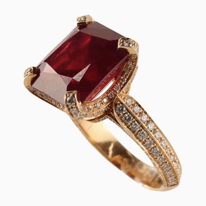 Gold Ring With Ruby & Diamonds