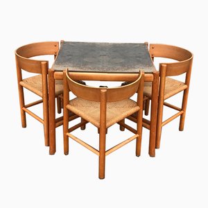 Tavolo da pranzo in faggio e sedia di Mogens Lassen per Fritz Hansen, anni '60, set di 4