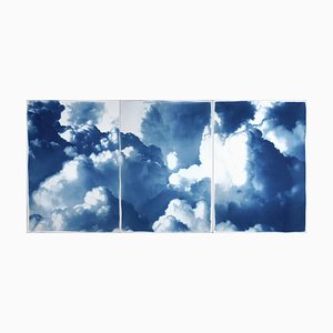 Triptyque Dense Rolling Clouds, Blue Sky Landscape, Cyanotype sur Papier Fait à la Main, 2021
