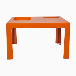 Mesa de centro de fibra de vidrio naranja al estilo de Marc Berthier