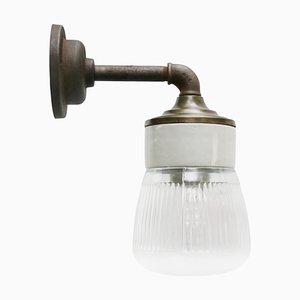 Vintage Wandlampe aus Klarglas & Messing mit Gusseisen Arm