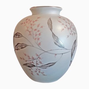 Vintage Curved Porcelain Vase with Japonising Colored Painting by Fritz von Stockmayer for Rosenthal, 1940s