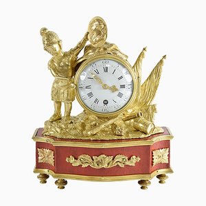 Horloge du 18ème Siècle avec Thème de la Guerre en l'Honneur de Louis XV