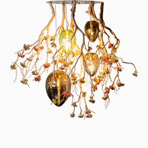 Flower Power Manzanita & Egg Lamp Kronleuchter von VGnewtrend, Italien