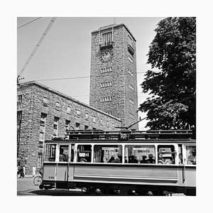 Línea de tranvía nº 2 en la estación principal, Stuttgart, Alemania, 1935