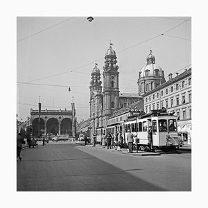 Odeonsplatz, Feldherrnhalle, Theatinerkirche, Monaco, Germania, 1937