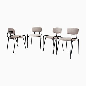 Italienische Stühle aus schwarz lackiertem Eisen & grauem Samt, 1970er, 4er Set