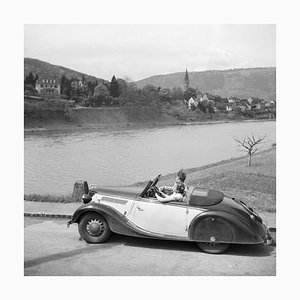 Going to Neckargemünd mit dem Auto in der Nähe von Heidelberg, Deutschland 1936, gedruckt 2021