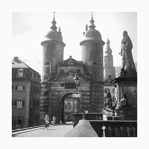 Bridge River Neckar à Brueckentor Gate Heidelberg, Allemagne 1936, Imprimé 2021