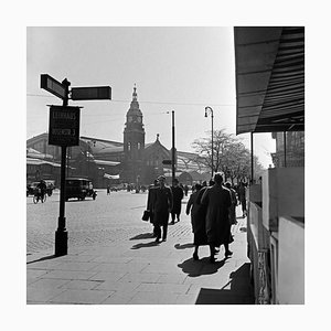 Estación principal de Hamburgo con transeúntes, Alemania 1938, Impreso 2021