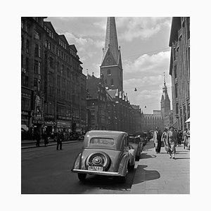 Moenckebergstrasse Hamburg With Cars and People, Germania 1938, Printed 2021