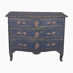 18th Century French Serpentine Commode