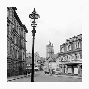 Scène de Rue Darmstadt View to Stadtkirche Church, Allemagne, 1938, Imprimé en 2021