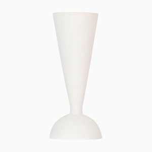 Weiße Konos Vase in Matt von Valeria Vasi