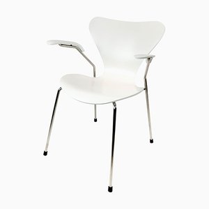 White Model 3207 Chair with Armrests by Arne Jacobsen and Fritz Hansen
