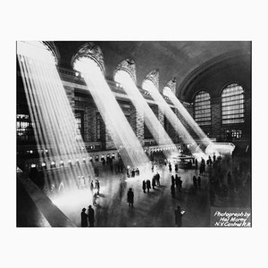 Hal Moray, Sun Beams Into Grand Central Station, 1930s, Impression sur Fibres Gélatino-Argent