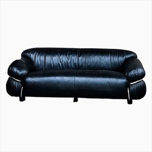 Sofá de dos plazas Sesann vintage de cuero anilina italiano negro de Gianfranco Frattini para Cassina, 1972
