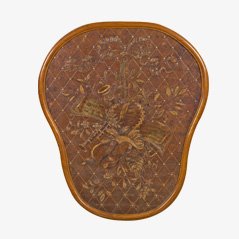 Antike französische Wandtafel aus geprägtem Leder