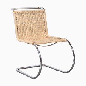 Sedia cantilever MR10 di Mies van der Rohe per Thonet, anni '60