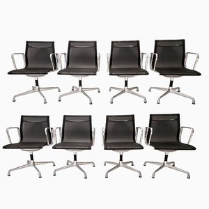 Chaises de Bureau Pivotantes Postmodernes en Nylon Noir et Aluminium par Charles and Ray Eames pour Herman Miller, Italie, 1980s, Set de 8