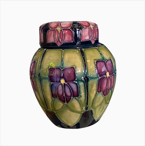 Ginger Jar in Ceramic with Lid from Moorcroft