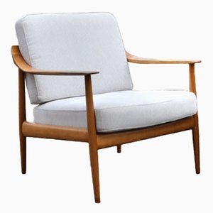 Mid-Century Walnut Easy Chair from Knoll Antimott, 1960s