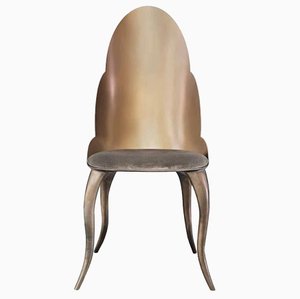 Größerer Design Stuhl in Altgold von Europa Antiques