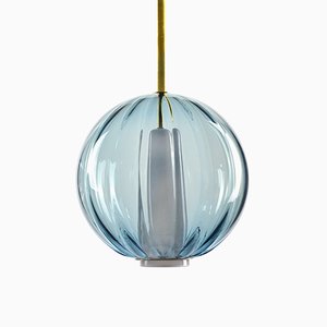 Lampe à Suspension Globe Bleu Océan, Moire Collection, en Verre Soufflé à la Main par Atelier George
