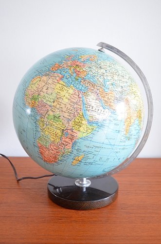 Illuminated Glass Globe from EN Columbus Globus Ehapa, Denmark 