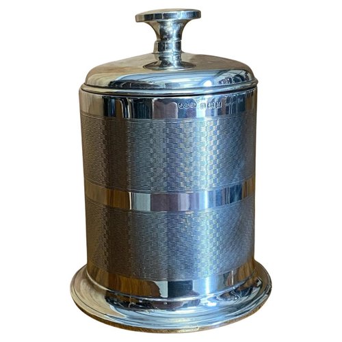 English Solid Sterling Silver Art Deco Style Cigarette Dispenser, 1936 for  sale at Pamono