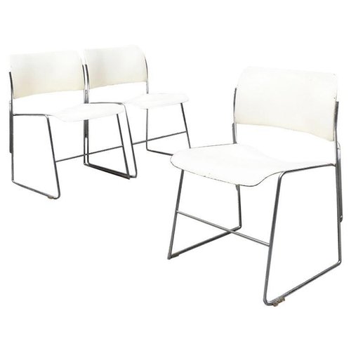 MidCentury Modern 40\4 White Chairs by David Rowland for Gf Furniture